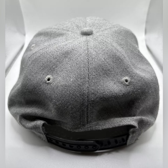 Batman Cap Snapback Grey Black Embroidered Letters Bat Logo Black Brim Cap Hat - Picture 2 of 9